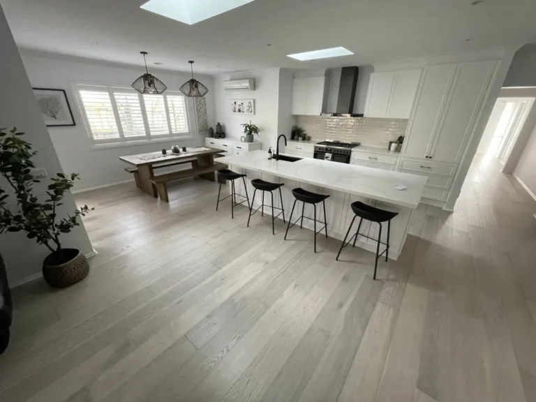 Glacier Stone AB grade oak in a kitchen and dining room with white joinery
