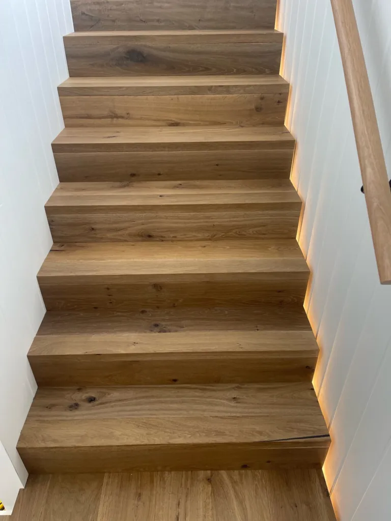 Sherbrooke Oak staircase with lit treads